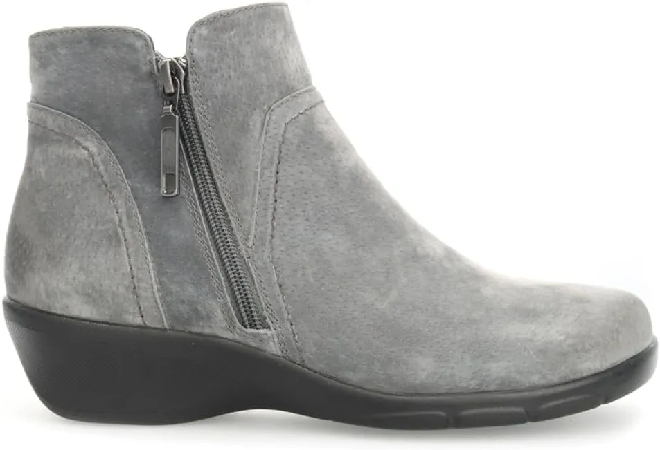 Propt Women's Waverly Ankle Boot