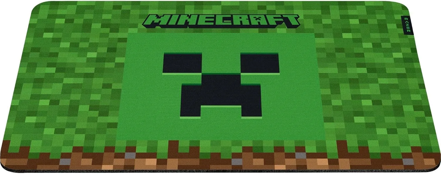Razer Gigantus V2 Cloth Gaming Mouse Pad (Medium): Textured MicroWeave Cloth Surface - Thick, High-Density Rubber Foam - Non Slip Base - Minecraft Edition